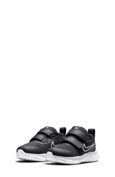 Nike Star Runner 3 Sneaker In Black/dark Grey