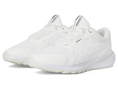 Nike Star Runner 5 (big Kid) Kids Shoes Summit White/white/black : 6 Big Kid M, Textile In Multi