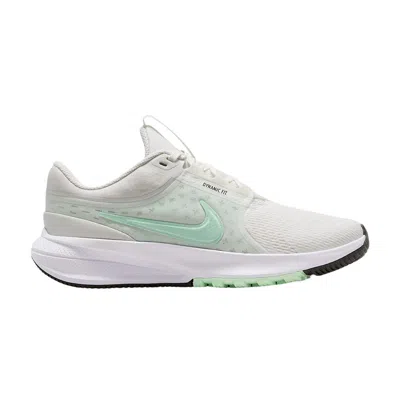 Pre-owned Nike Star Runner 5 Gs 'summit White' | Kid's Size 6