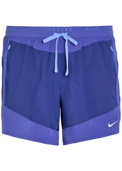 NIKE NIKE STRIDE DRI-FIT 5" PANELLED RUNNING SHORTS
