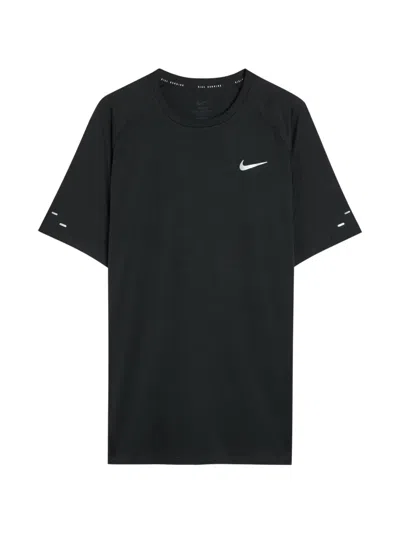 Nike Stride Dri-fit Adv Logo-print Raglan-sleeve T-shirt In Black