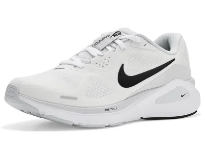 NIKE STRUCTURE 26
