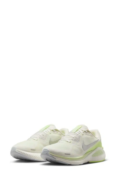 Nike Structure 26 Running Shoe In Multi