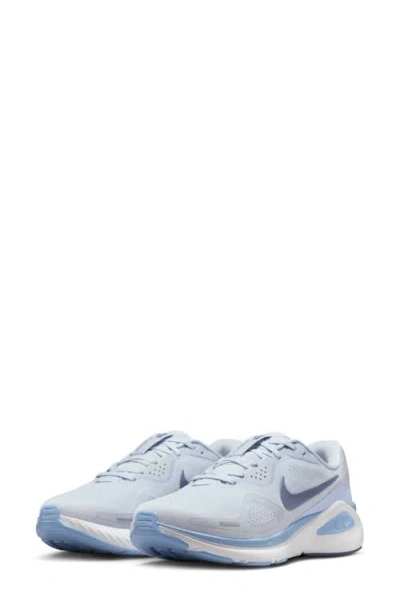Nike Structure 26 Se Running Shoe In Multi