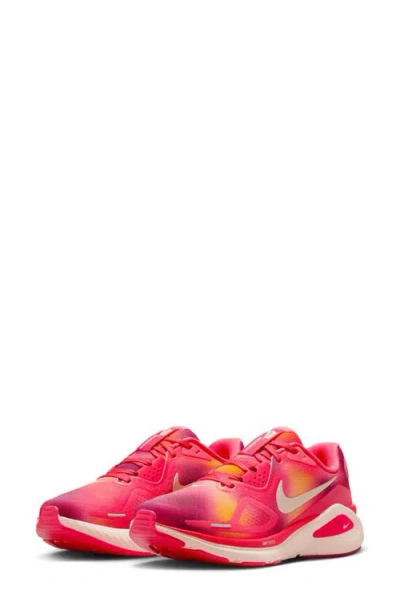 Nike Structure 26 Se Running Shoe In Red