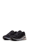 Nike Structure 26 Se Running Shoe In Black