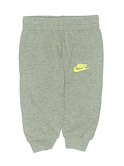 Pre-owned Nike Babies' Sweatpants In Green