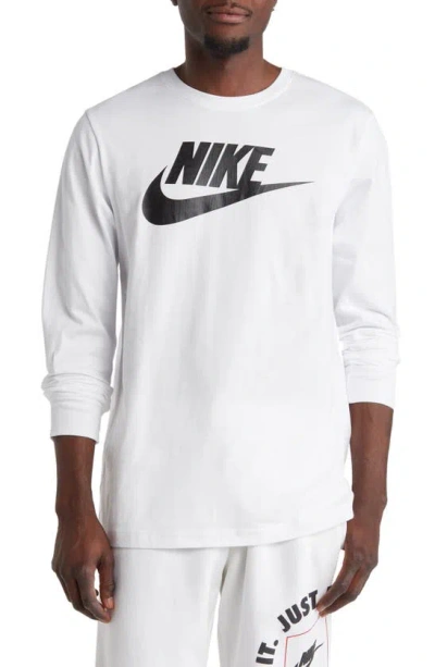 Nike Swoosh Long Sleeve T-shirt In White/black