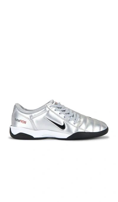 Nike T90 Sneaker In Silver