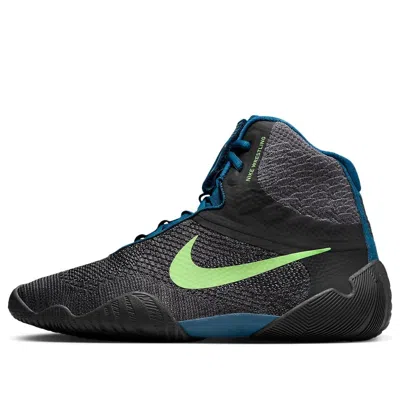 Nike Tawa Swoosh Wrestling Trainers In Black