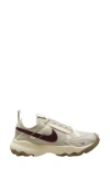 Nike Tc 7900 Sneaker In Light Bone/burgundy/ivory