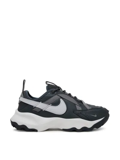 Nike Tc 7900 Sneakers In Animal Print