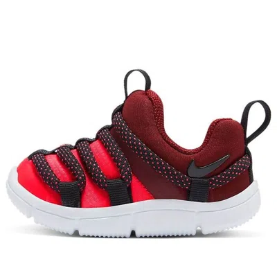 Nike (td)  Novice 'red'