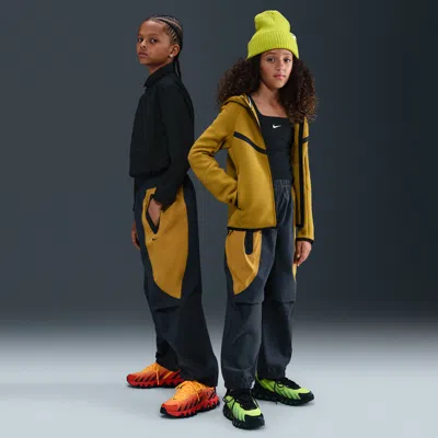 Nike Tech Big Kids' (boys') Woven Pants In Black