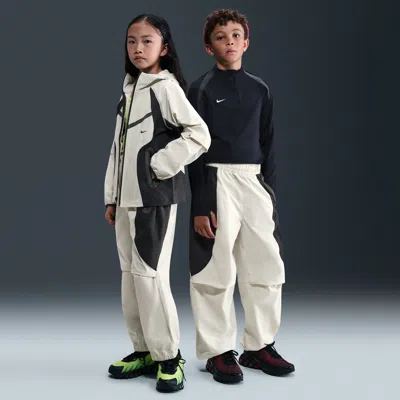 Nike Tech Big Kids' (boys') Woven Pants In White