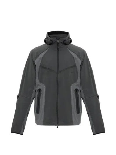 Nike Tech Dri-fit Woven Full-zip Color-block Windrunner Jacket In Gray