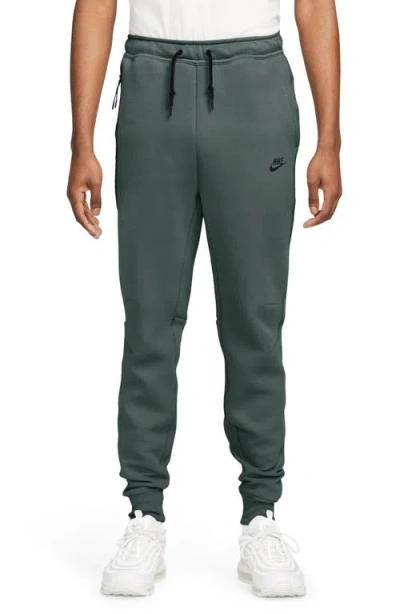 Nike Tech Fleece Joggers In Vintage Green/ Black