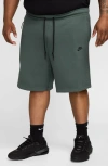 Nike In Vintage Green/black