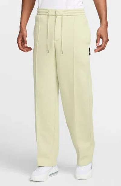 Nike Tech Fleece Sweatpants