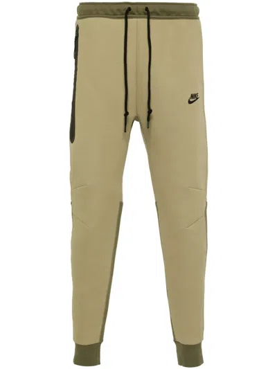 Nike Tech Fleece Tapered Track Pants In Green
