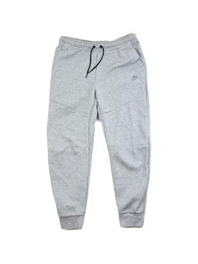 Nike Tech Fleece Track Pants In Gray