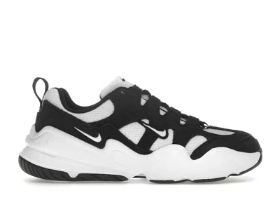 Pre-owned Nike Tech Hera (women's) Sneakers In White/black