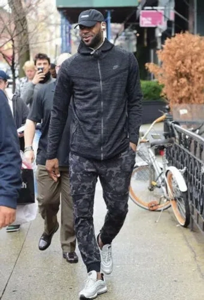 Pre-owned Nike Tech Knit Windrunner Hoodie Black Anthracite 728685 010 Lebron Sz Xl In Black/anthracite