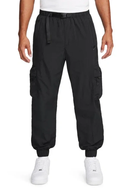 Nike Men's Tech Woven Cargo Pants In Black