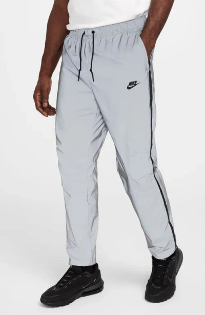 Nike Tech Woven Flash Pants In Multi