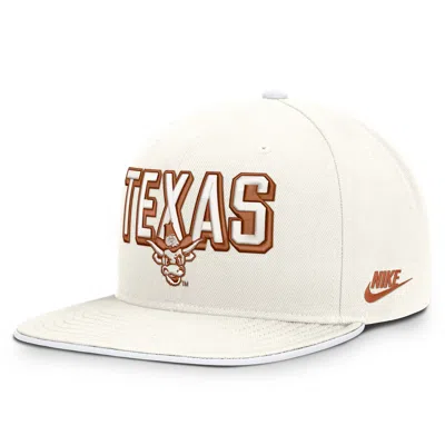 Nike Texas Legacy Letter & Mascot Pro  Men's Dri-fit College Adjustable Hat In White