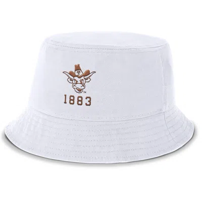 Nike Texas Longhorns Legacy Apex  Unisex College Bucket Hat In White