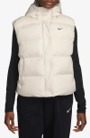 Nike Women's  Sportswear Metro Puffer Therma-fit Loose Hooded Vest In Ivory Beige/white