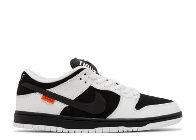 Nike Tightbooth X  Dunk Low Sb In White