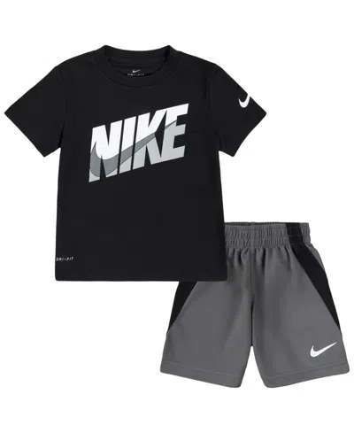 Nike Babies' Toddler Boys Tri-color T-shirt And Shorts Set In Msmoke G