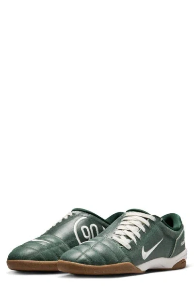 NIKE NIKE TOTAL 90 PRM SOCCER SNEAKER