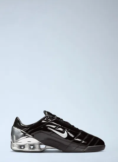 Nike Total 90 Shox Magia Sneaker In Black