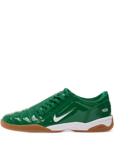 Nike Total 90 Sneakers In Green