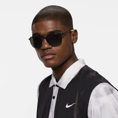 Nike Unisex Ace Driver Polarized Sunglasses In Black