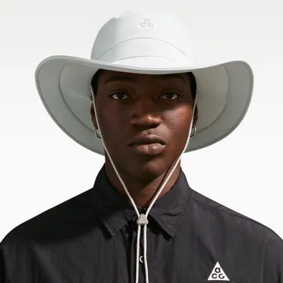 Nike Unisex  Acg Apex Bucket Hat In White