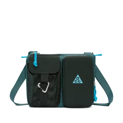 Nike Unisex  Acg "daymax" Crossbody Bag (3l) In Blue