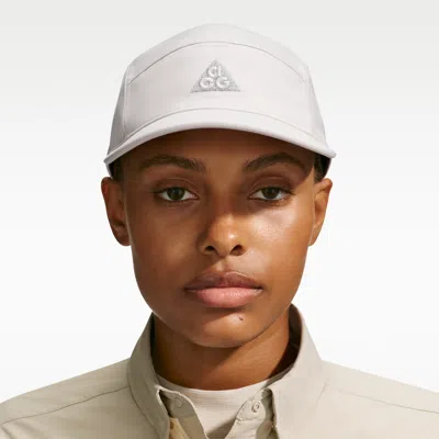 Nike Unisex  Acg Fly Unstructured Cap In Brown
