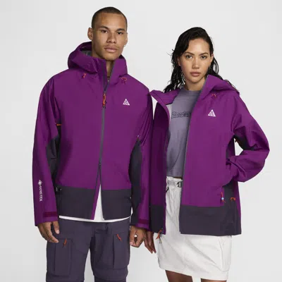 Nike Unisex  Acg "misery Ridge" Storm-fit Adv Gore-tex Jacket In Purple