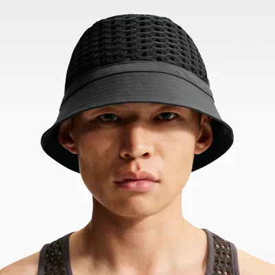 Nike Unisex  Acg Radical Airflow Apex Dri-fit Bucket Hat In Grey