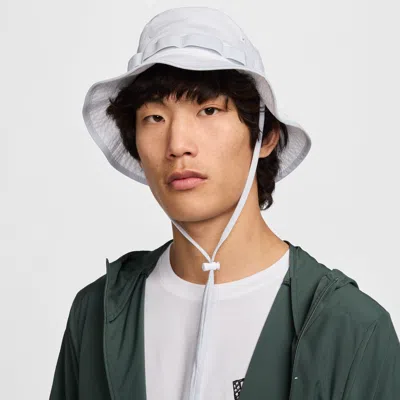 Nike Unisex Apex Dri-fit Bucket Hat In White