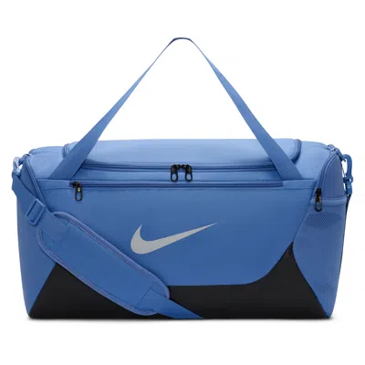 Nike Unisex Brasilia Training Duffel Bag (small, 40l) In Red