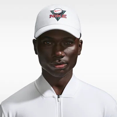Nike Unisex Club Golf Trucker Cap In White
