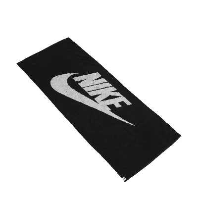 Nike Unisex Club Pool Towel In Black
