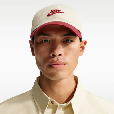 Nike Unisex Club Unstructured Futura Wash Cap In Neutral