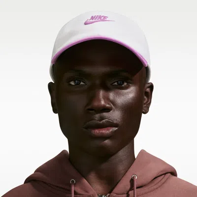 Nike Unisex Club Unstructured Futura Wash Cap In Pink