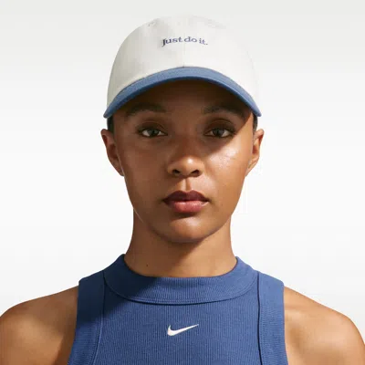 Nike Unisex Club Unstructured Jdi Cap In White